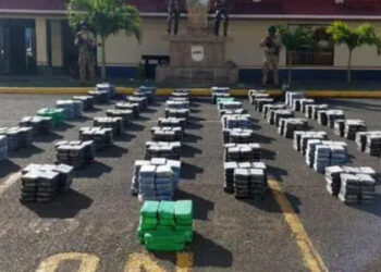 Incautan 5,5 toneladas de cocaína en el Caribe