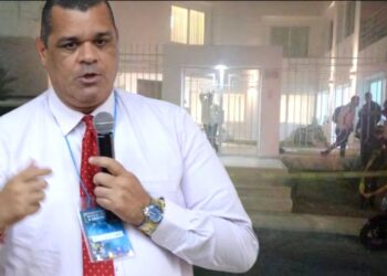 Hombres en motocicletas disparan contra la casa del rector de Uniguajira