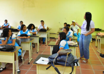 La Alcaldía de Ciénaga Lideró, Taller de Prevención de Violencia Basada en Género En La Institución Educativa 12 de Octubre