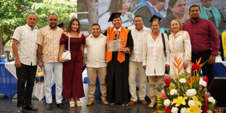 Alcaldes Brindan Homenaje a Pablo Vera, Rector de Unimagdalena