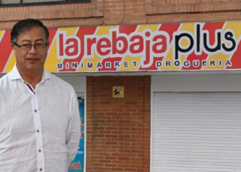 Drogas La Rebaja Será Administrada por el Ministerio de Salud: Petro