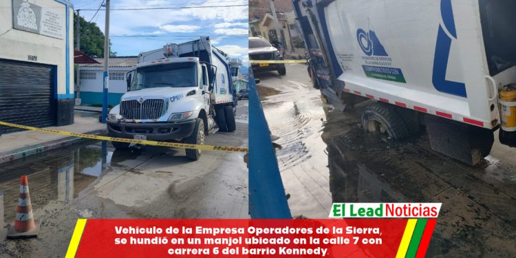 Vehículo de la Empresa Operadores de la Sierra, se hundió en un manjol ubicado en la calle 7 con carrera 6 del barrio Kennedy.